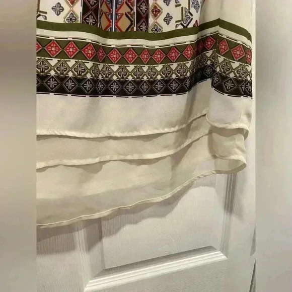 Daniel Rainn Flowy Layered Earth Tone Aztec Print Sleeveles Blouse Button Size S - Picture 5 of 14